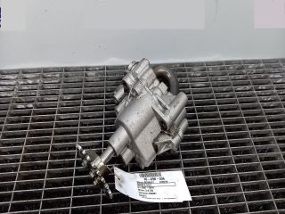 bontott RENAULT LAGUNA III Olajszivattyú