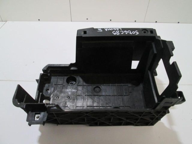 bontott RENAULT LAGUNA III Akkumulátor Tartó