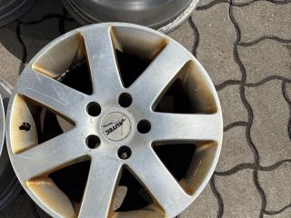 bontott RENAULT LAGUNA III Alufelni Szett