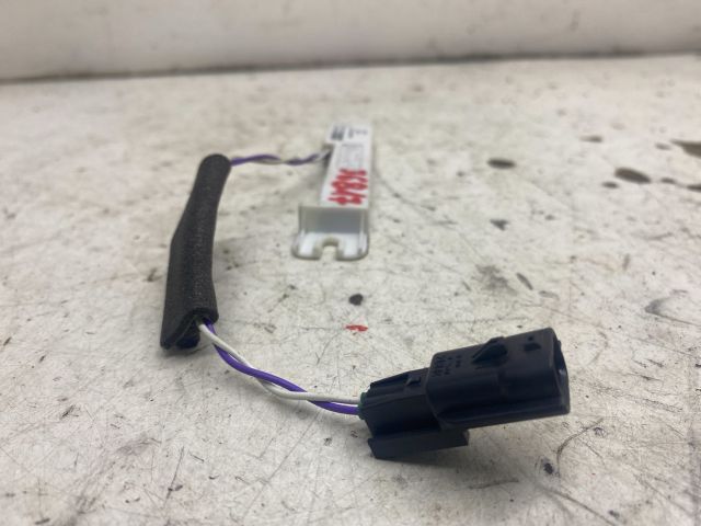 bontott RENAULT LAGUNA III Antenna Erősítő