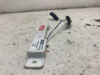 bontott RENAULT LAGUNA III Antenna Erősítő