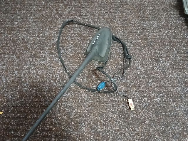 bontott RENAULT LAGUNA III Antenna