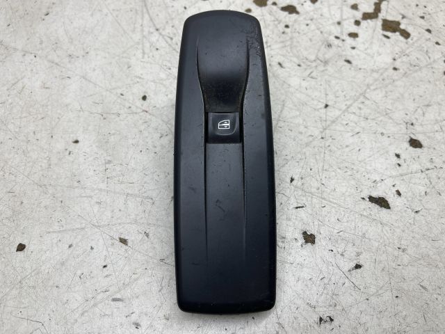 bontott RENAULT LAGUNA III Bal első Ablakemelő Kapcsoló