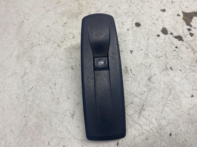 bontott RENAULT LAGUNA III Bal első Ablakemelő Kapcsoló