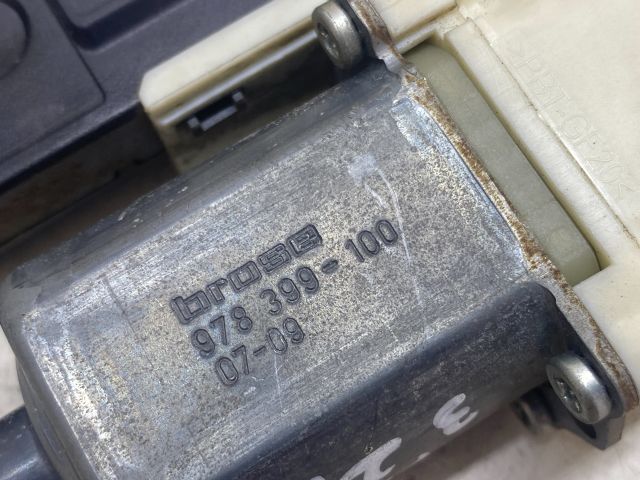 bontott RENAULT LAGUNA III Bal első Ablakemelő Motor