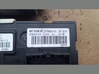 bontott RENAULT LAGUNA III Bal első Ablakemelő Motor