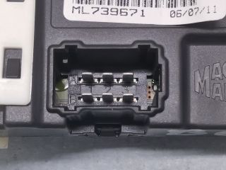 bontott RENAULT LAGUNA III Bal első Ablakemelő Motor