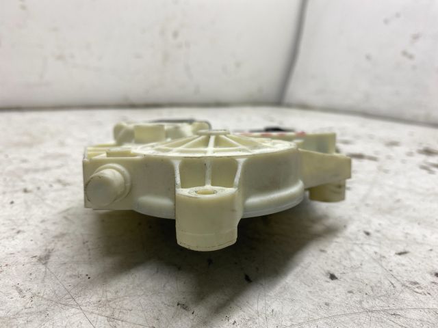 bontott RENAULT LAGUNA III Bal első Ablakemelő Motor