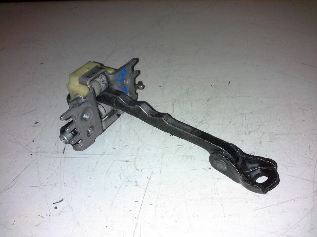 bontott RENAULT LAGUNA III Bal első Ajtóhatároló