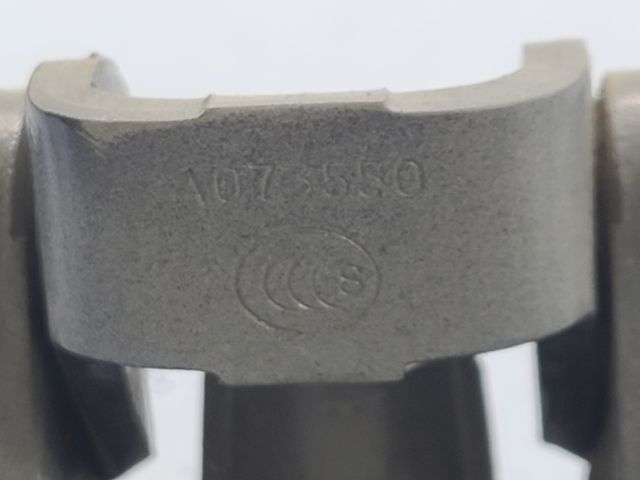 bontott RENAULT LAGUNA III Bal első Alsó Zsanér