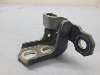 bontott RENAULT LAGUNA III Bal első Alsó Zsanér