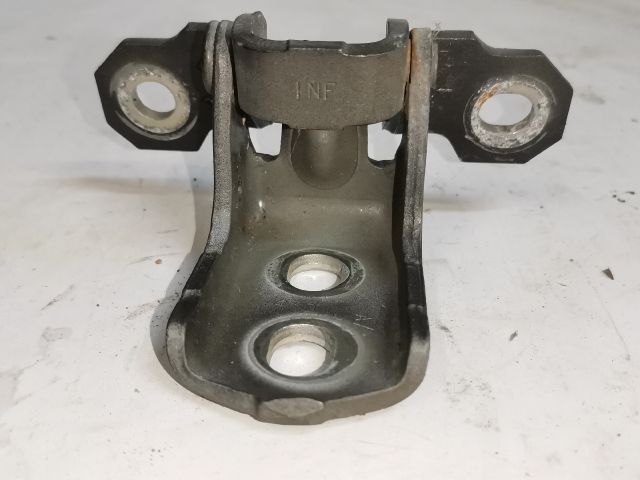 bontott RENAULT LAGUNA III Bal első Alsó Zsanér