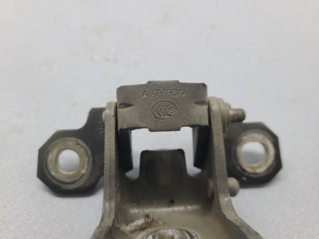 bontott RENAULT LAGUNA III Bal első Felső Zsanér