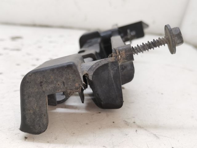 bontott RENAULT LAGUNA III Bal első Oldal Lökhárító Tartó (Műanyag)