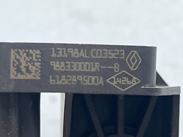 bontott RENAULT LAGUNA III Bal első Oldal Ütközés Érzékelő