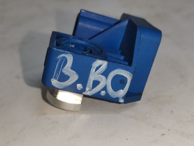 bontott RENAULT LAGUNA III Bal első Oldal Ütközés Érzékelő