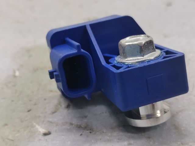 bontott RENAULT LAGUNA III Bal első Oldal Ütközés Érzékelő