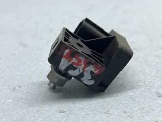 bontott RENAULT LAGUNA III Bal első Oldal Ütközés Érzékelő