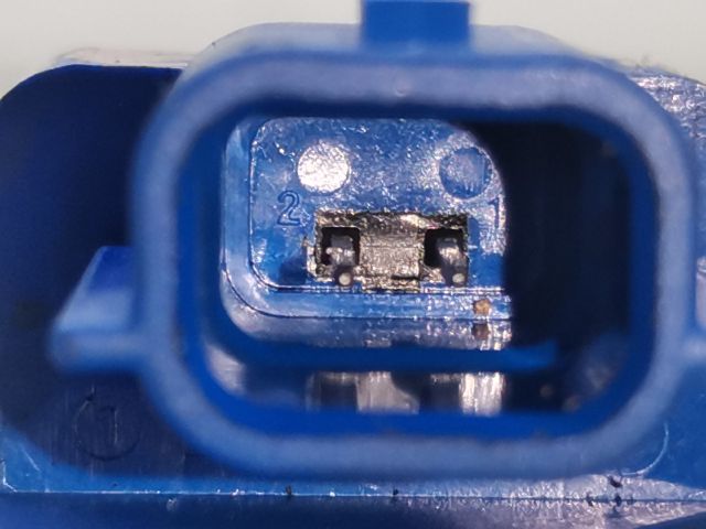 bontott RENAULT LAGUNA III Bal első Oldal Ütközés Érzékelő