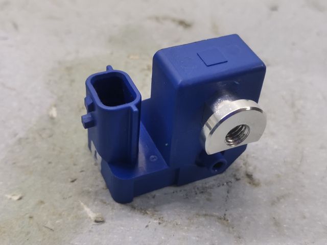 bontott RENAULT LAGUNA III Bal első Oldal Ütközés Érzékelő