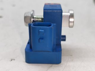 bontott RENAULT LAGUNA III Bal első Oldal Ütközés Érzékelő