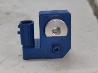 bontott RENAULT LAGUNA III Bal első Oldal Ütközés Érzékelő