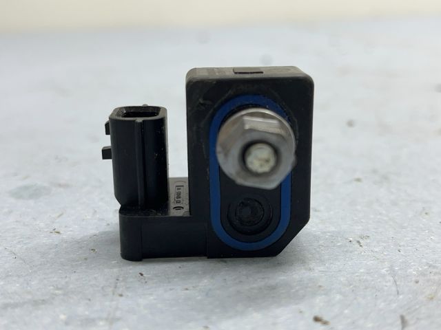 bontott RENAULT LAGUNA III Bal első Oldal Ütközés Érzékelő