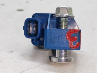 bontott RENAULT LAGUNA III Bal első Oldal Ütközés Érzékelő