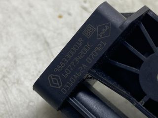 bontott RENAULT LAGUNA III Bal első Oldal Ütközés Érzékelő