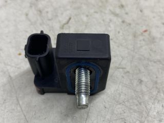 bontott RENAULT LAGUNA III Bal első Oldal Ütközés Érzékelő