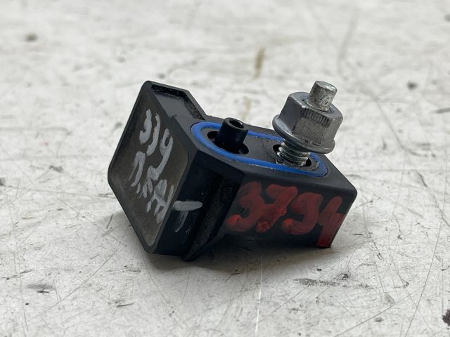 bontott RENAULT LAGUNA III Bal első Oldal Ütközés Érzékelő