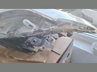 bontott RENAULT LAGUNA III Bal Fényszóró