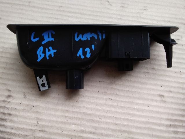 bontott RENAULT LAGUNA III Bal hátsó Ablakemelő Kapcsoló