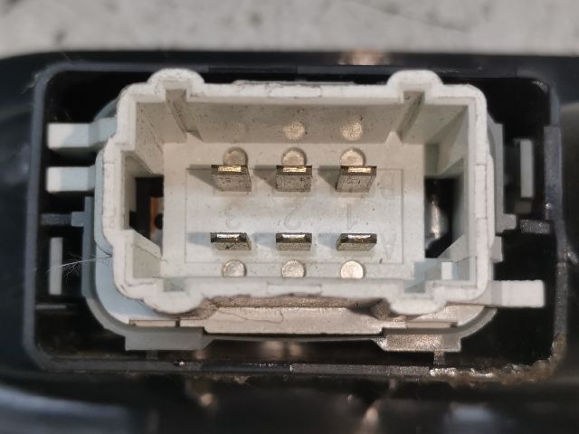 bontott RENAULT LAGUNA III Bal hátsó Ablakemelő Kapcsoló