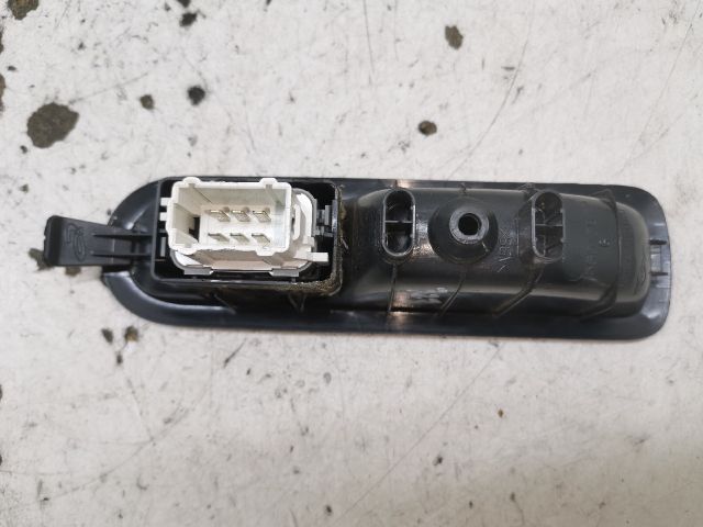 bontott RENAULT LAGUNA III Bal hátsó Ablakemelő Kapcsoló