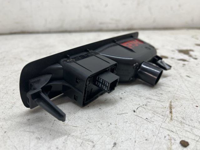 bontott RENAULT LAGUNA III Bal hátsó Ablakemelő Kapcsoló