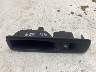 bontott RENAULT LAGUNA III Bal hátsó Ablakemelő Kapcsoló