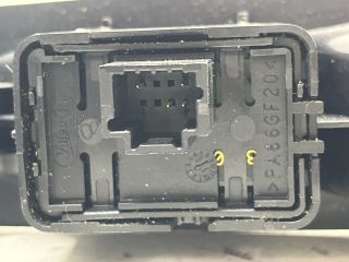 bontott RENAULT LAGUNA III Bal hátsó Ablakemelő Kapcsoló