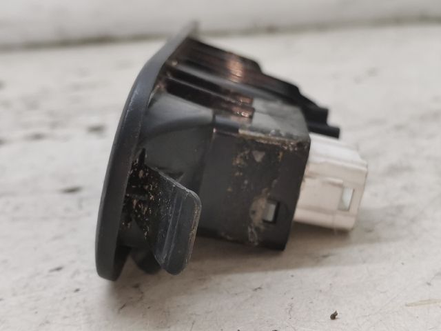 bontott RENAULT LAGUNA III Bal hátsó Ablakemelő Kapcsoló