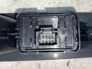 bontott RENAULT LAGUNA III Bal hátsó Ablakemelő Kapcsoló