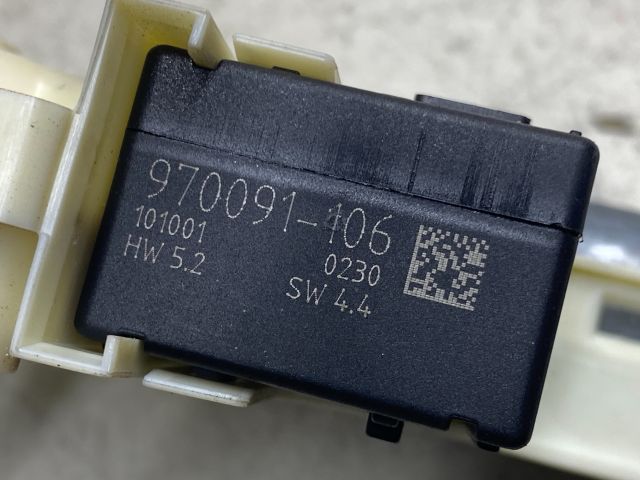 bontott RENAULT LAGUNA III Bal hátsó Ablakemelő Motor