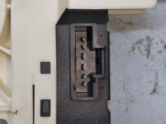 bontott RENAULT LAGUNA III Bal hátsó Ablakemelő Motor