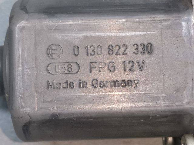 bontott RENAULT LAGUNA III Bal hátsó Ablakemelő Motor