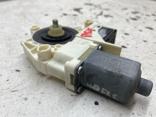 bontott RENAULT LAGUNA III Bal hátsó Ablakemelő Motor