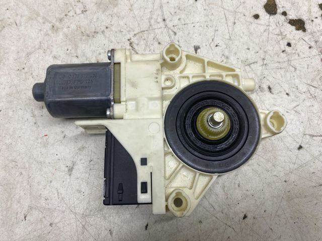 bontott RENAULT LAGUNA III Bal hátsó Ablakemelő Motor