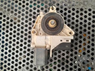 bontott RENAULT LAGUNA III Bal hátsó Ablakemelő Motor