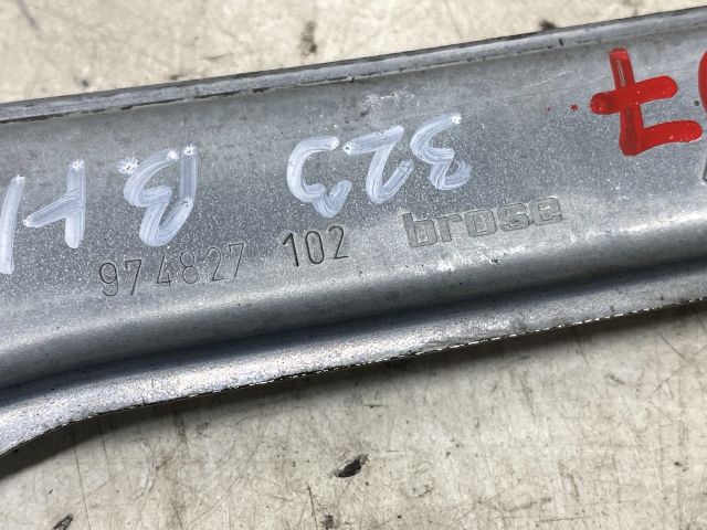 bontott RENAULT LAGUNA III Bal hátsó Ablakemelő Szerkezet (Elektromos)