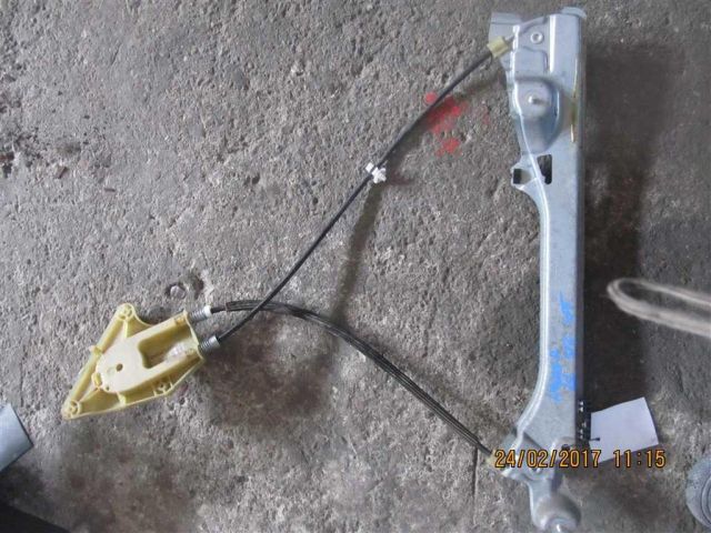 bontott RENAULT LAGUNA III Bal hátsó Ablakemelő Szerkezet (Mechanikus)