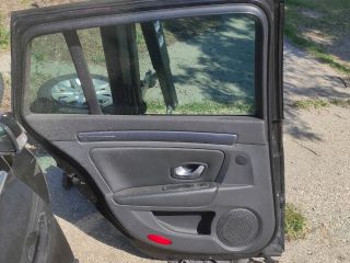 bontott RENAULT LAGUNA III Bal hátsó Ajtó (Részeivel)