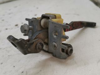 bontott RENAULT LAGUNA III Bal hátsó Ajtóhatároló